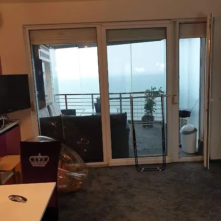 Apartment Balaton-parti Luxus Lakas *